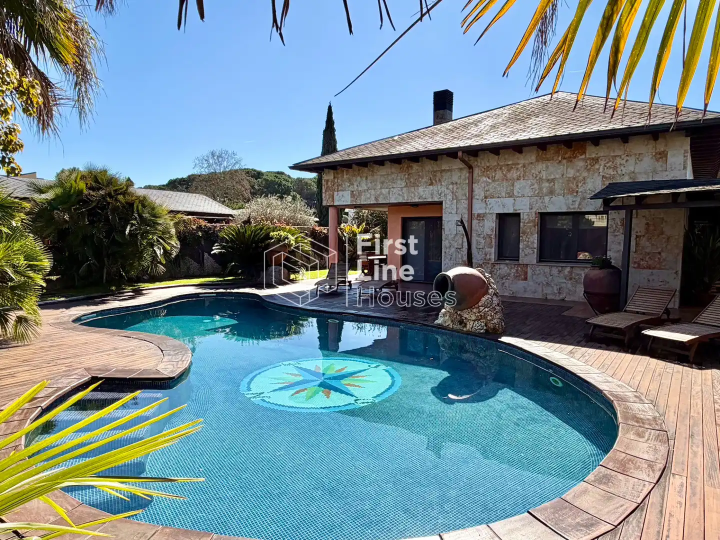 Piscina de Casa o xalet en venda en Vidreres amb Aire condicionat, Calefacció i Jardí privat