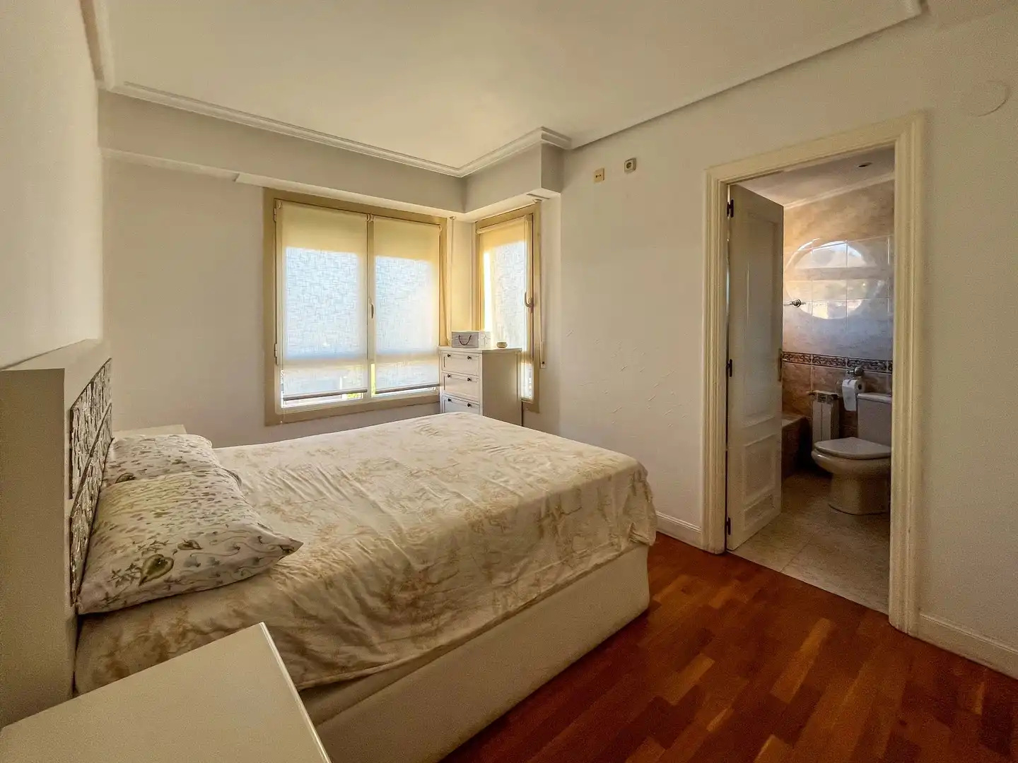 Schlafzimmer von Wohnung zur Miete in Urnieta mit Heizung, Terrasse und Möbliert