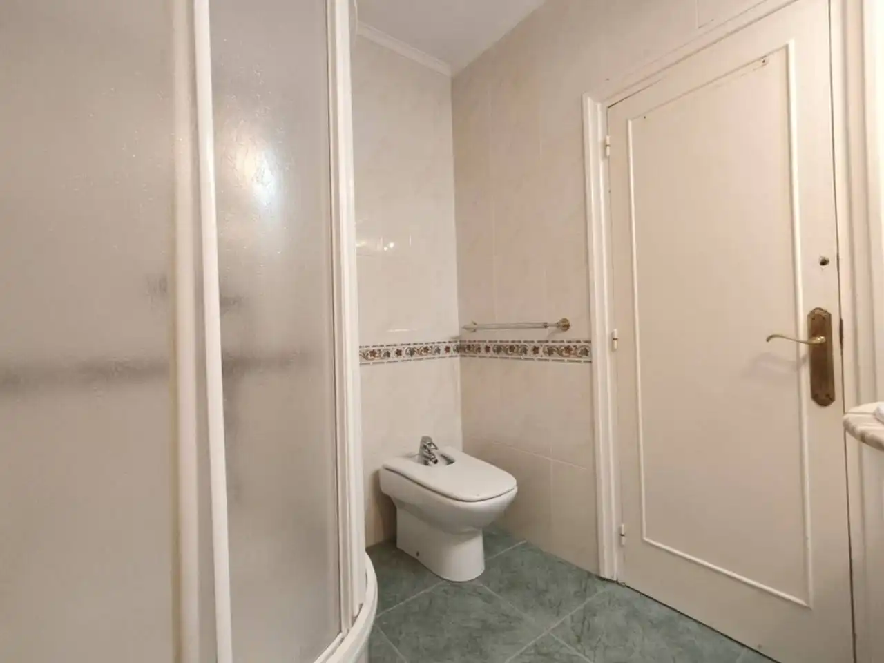 Baño de Piso en venta en Bilbao  con Balcón