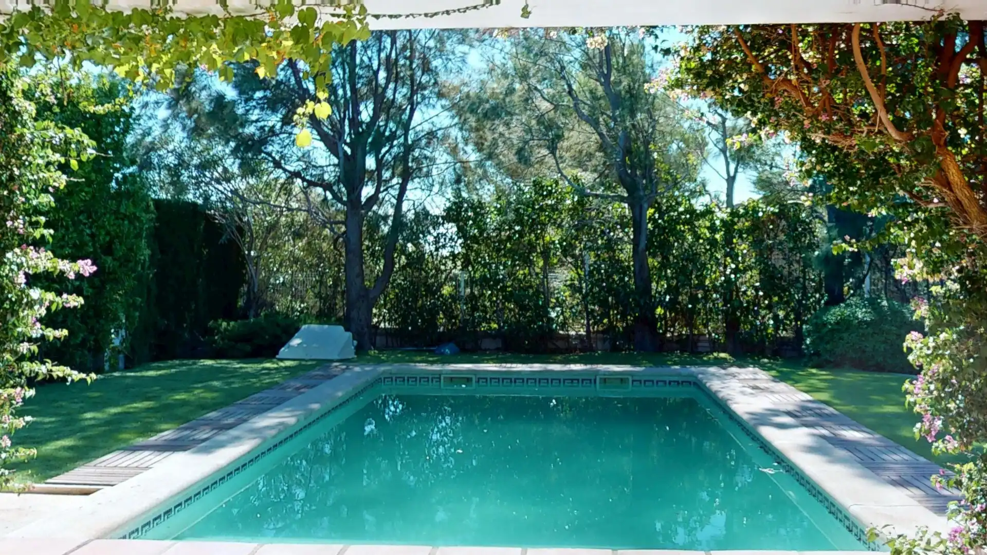 Piscina de Casa o xalet en venda en Mont-roig del Camp amb Aire condicionat, Calefacció i Jardí privat
