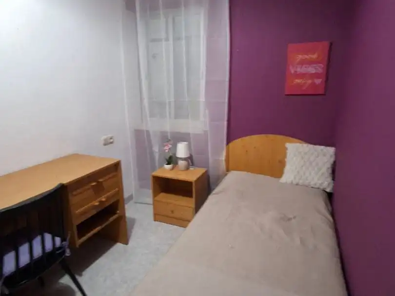 Habitación de Piso para compartir en Chinchibarra - Capuchinos