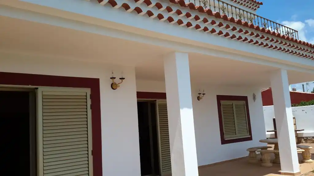 Haus oder Chalet zur Miete in Alcaraz mit Heizung, Privatgarten und Terrasse