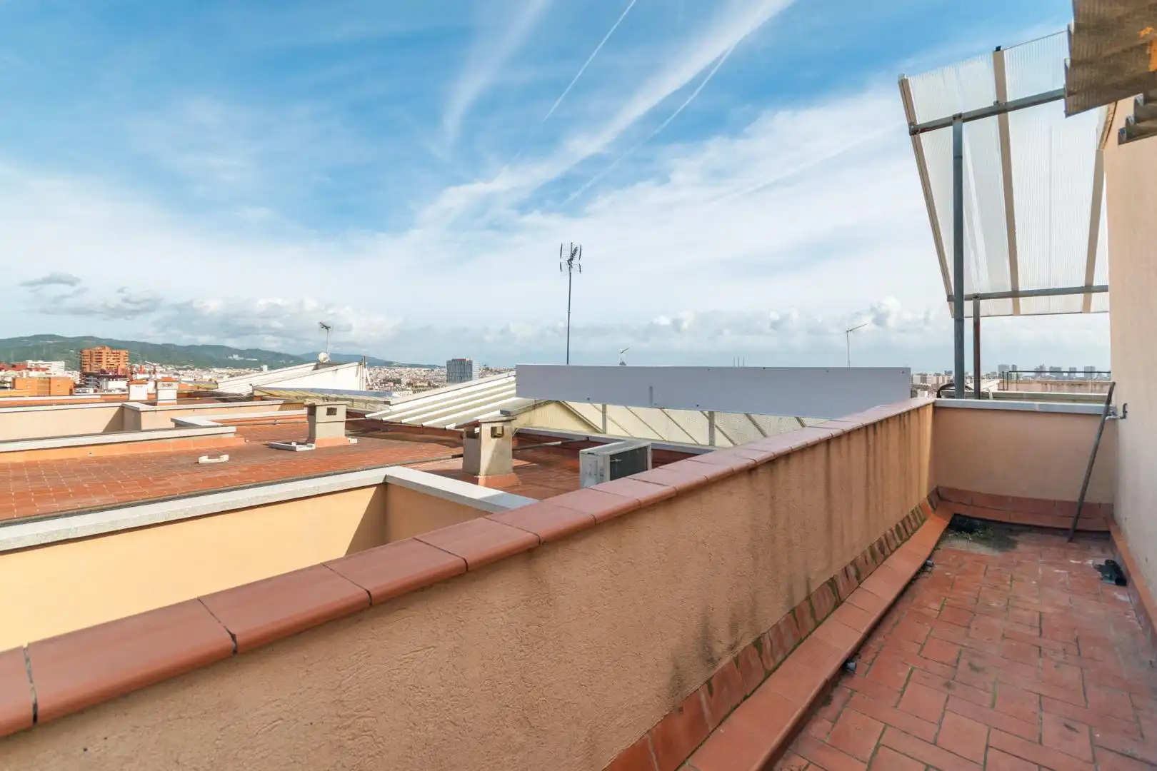 Terrasse von Wohnung zum Verkauf in Barcelona mit Klimaanlage, Heizung und Terrasse