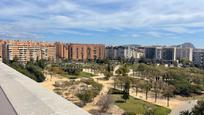 Vista exterior de Àtic en venda en Alicante / Alacant amb Aire condicionat i Terrassa