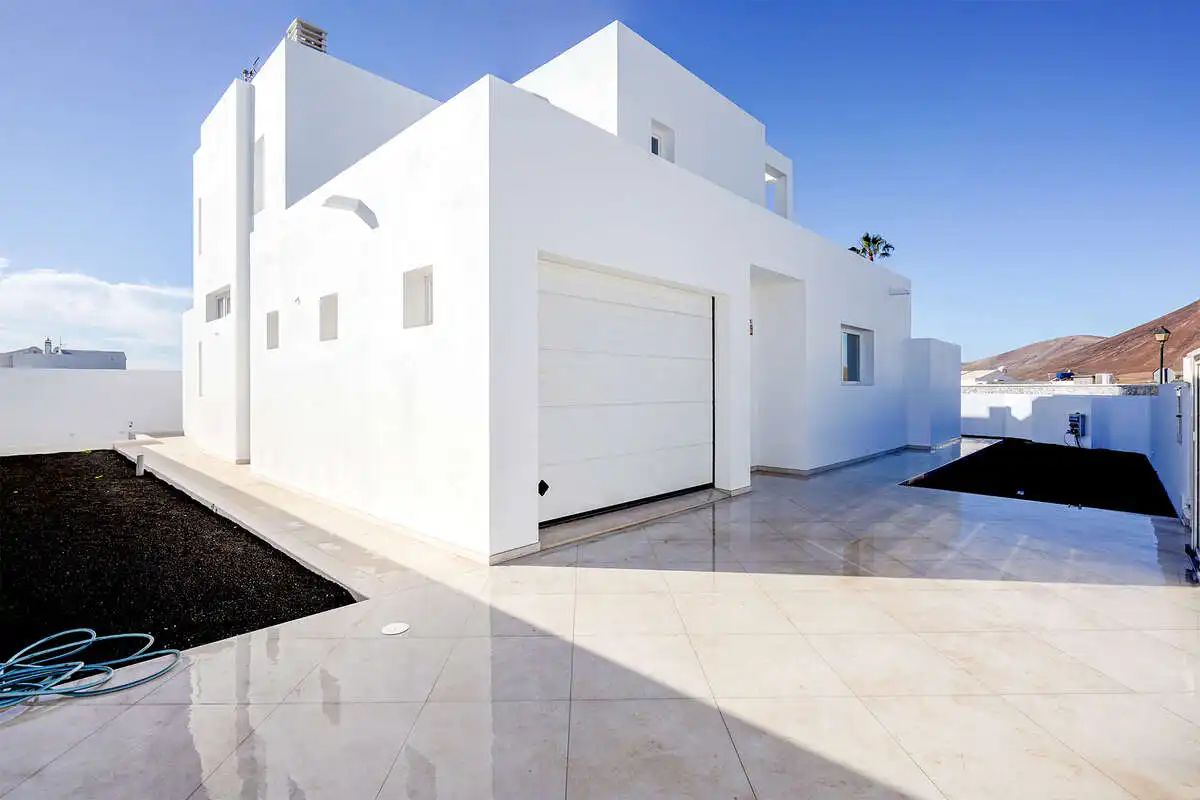 Vista exterior de Casa o chalet en venta en Teguise con Trastero y Piscina