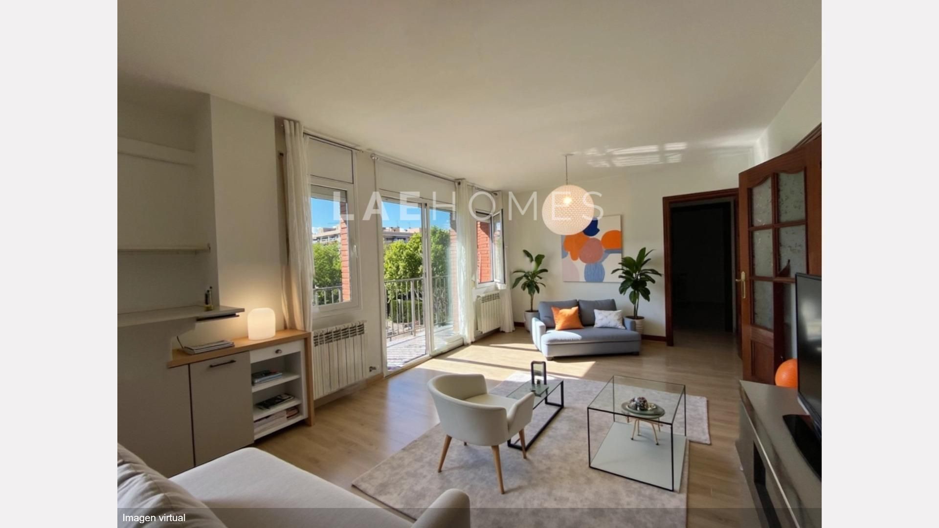 Living room of Apartment for sale in Montcada i Reixac  with Air Conditioner, Heating and Terrace