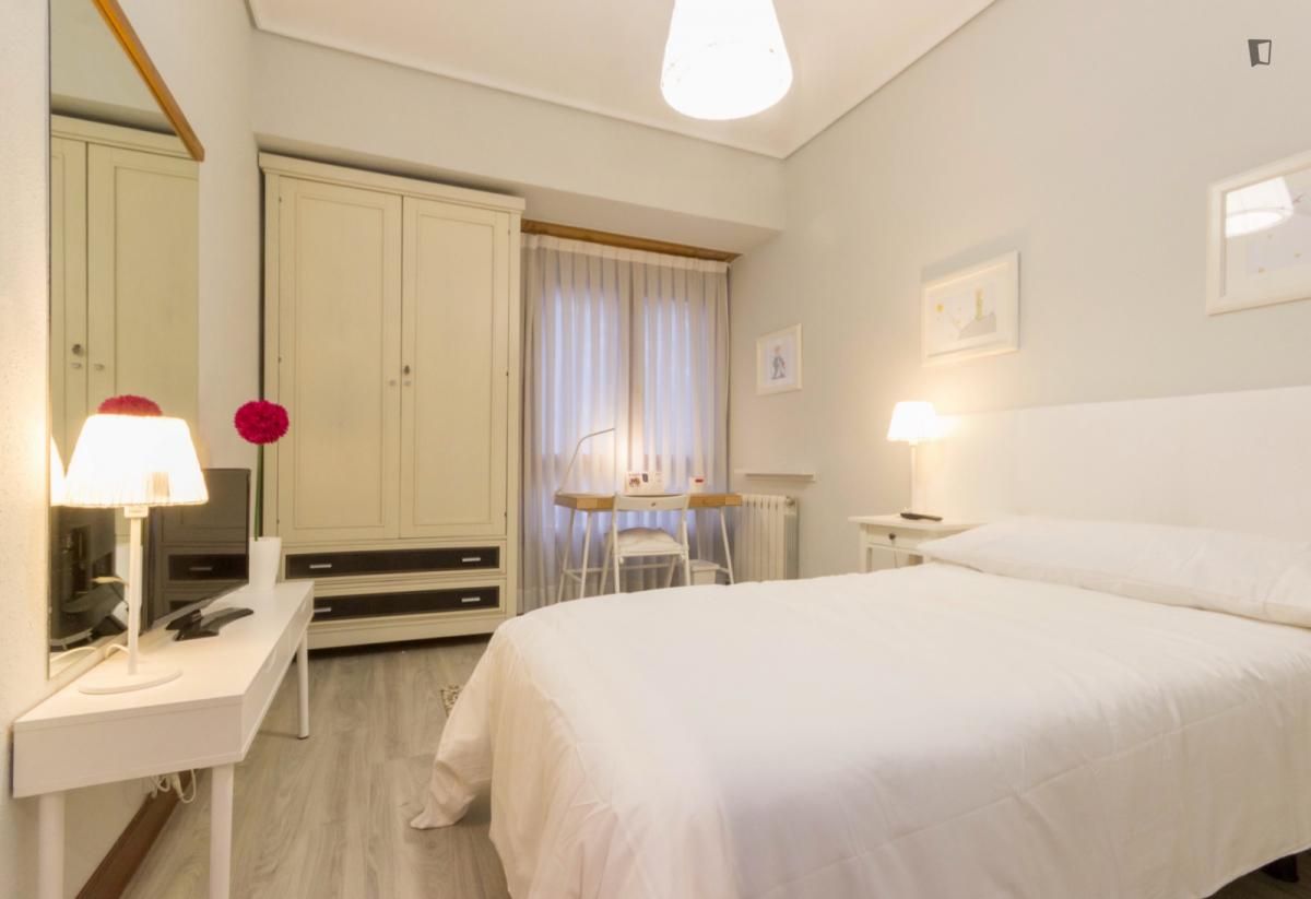 Apartment to share in Basurtu