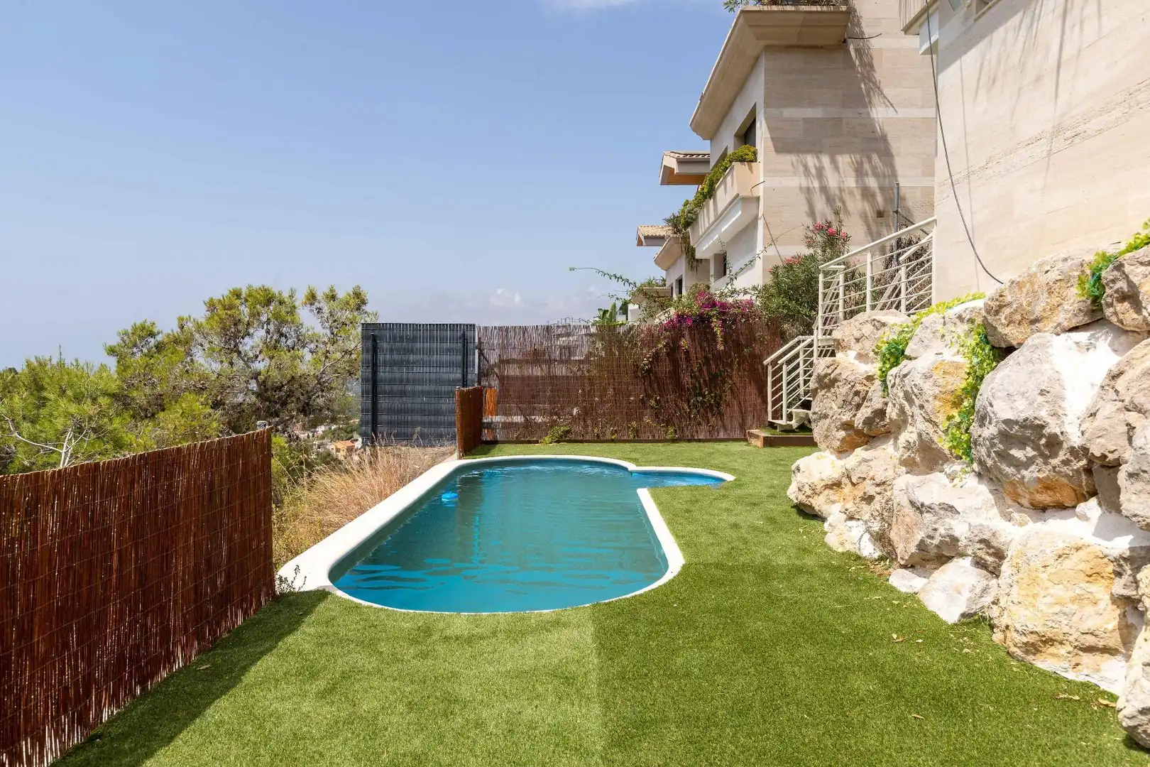 Swimming pool of Houses for sale in Sitges  with Air Conditioner, Heating and Parquet flooring