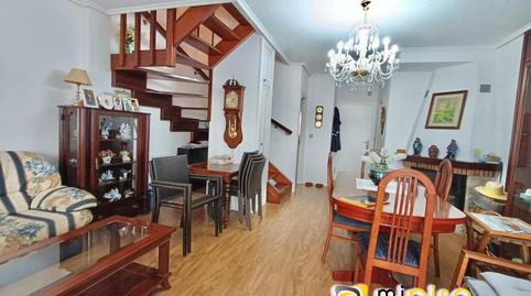 Foto 5 de Casa adosada en venta en Zona Playa, Laredo