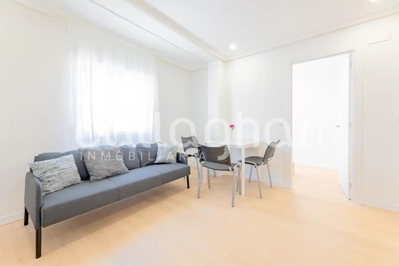 Living room of Flat for rent in Valencia  with Furnished