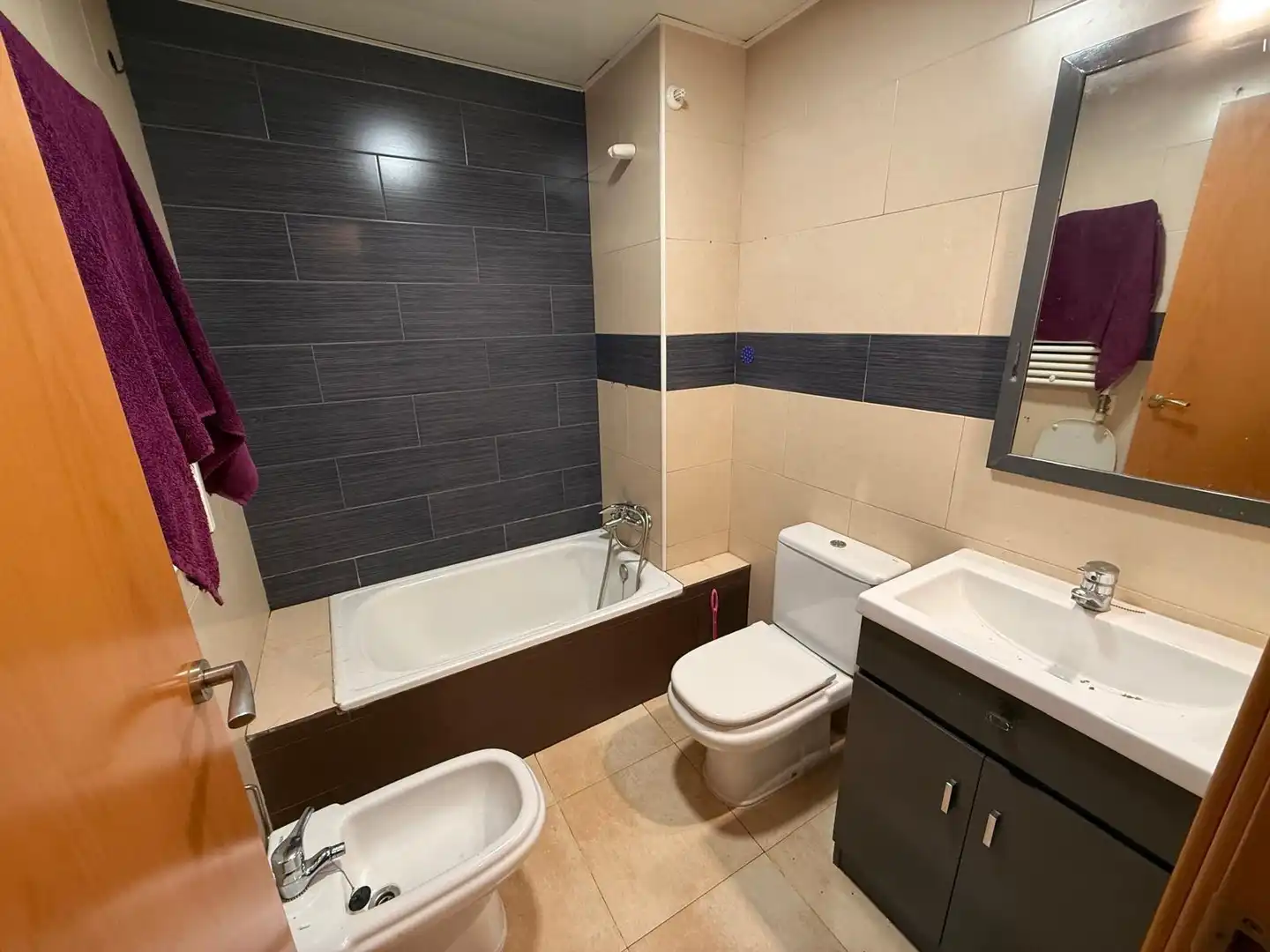 Baño de Ático en venta en Rubí con Calefacción, Terraza y Balcón