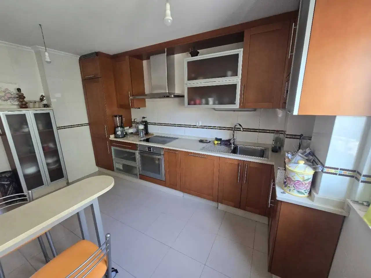 Cocina de Piso en venta en Lugo con Calefacción, Trastero y Alarma