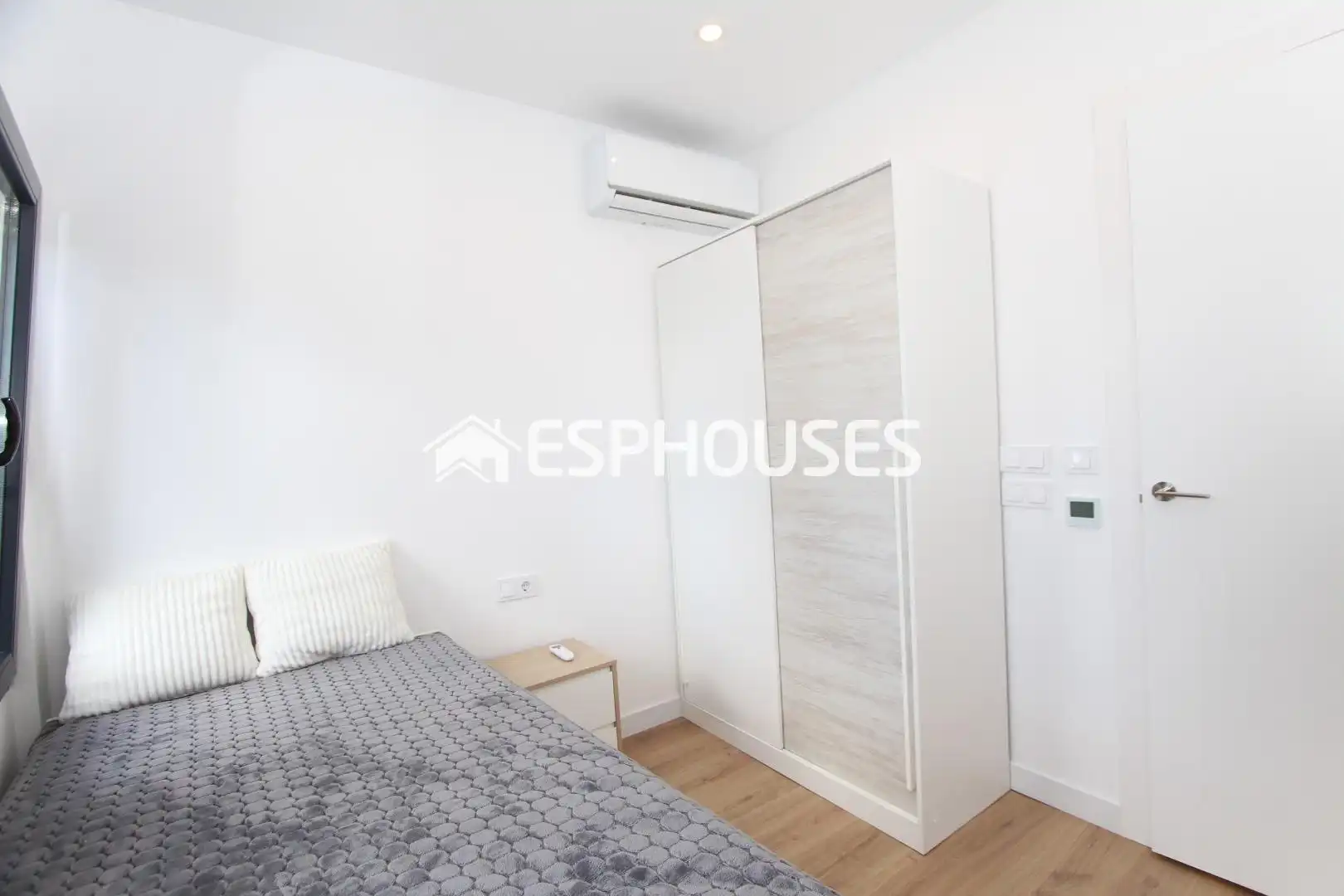 Bungalow with terrace for sale in Playa de Poniente, imagen 13