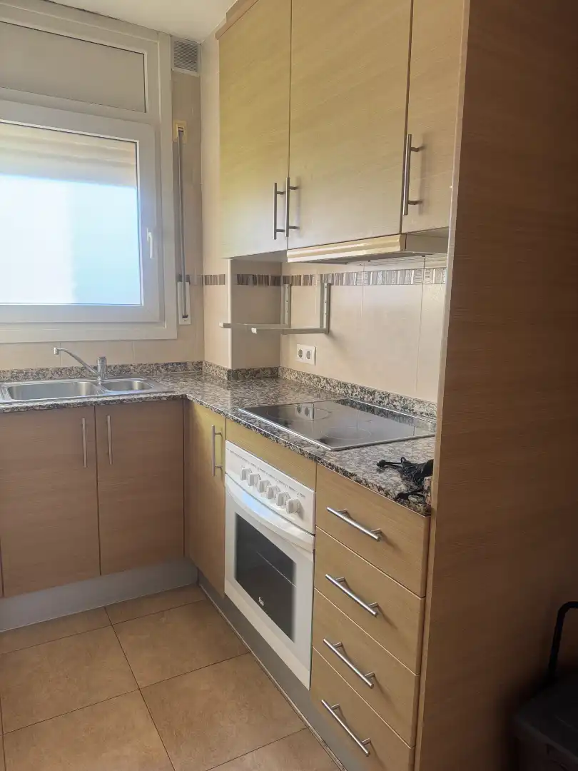 Cocina de Piso en venta en Cervera con Trastero y Balcón
