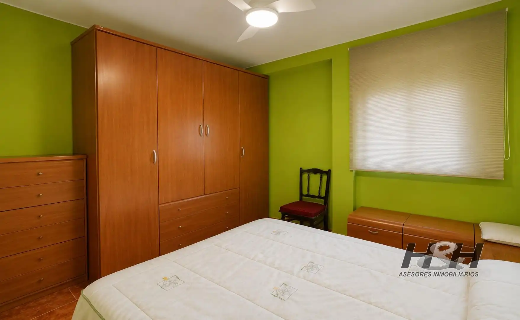 Habitación de Piso en venta en Burjassot con Balcón
