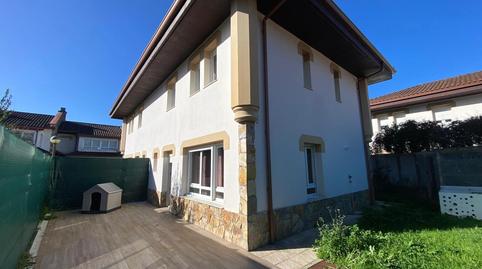 Foto 3 de Casa o chalet de alquiler en Barrio Oriñón, Oriñón - Allendelagua, Castro-Urdiales