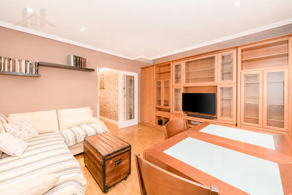Sala de estar de Piso en venta en San Sebastián de los Reyes con Aire acondicionado, Calefacción y Terraza