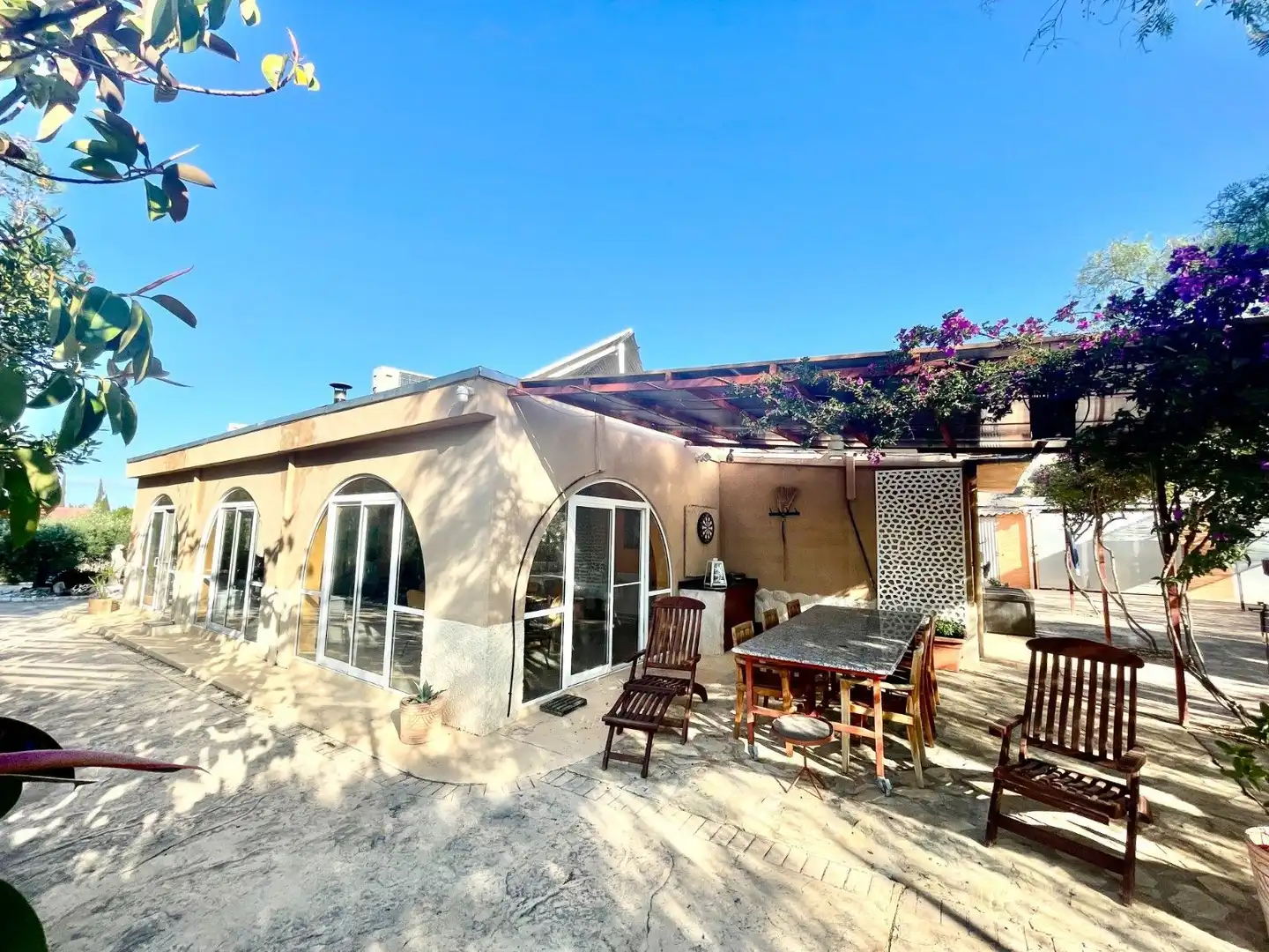 Vista exterior de Casa o chalet en venta en Crevillent