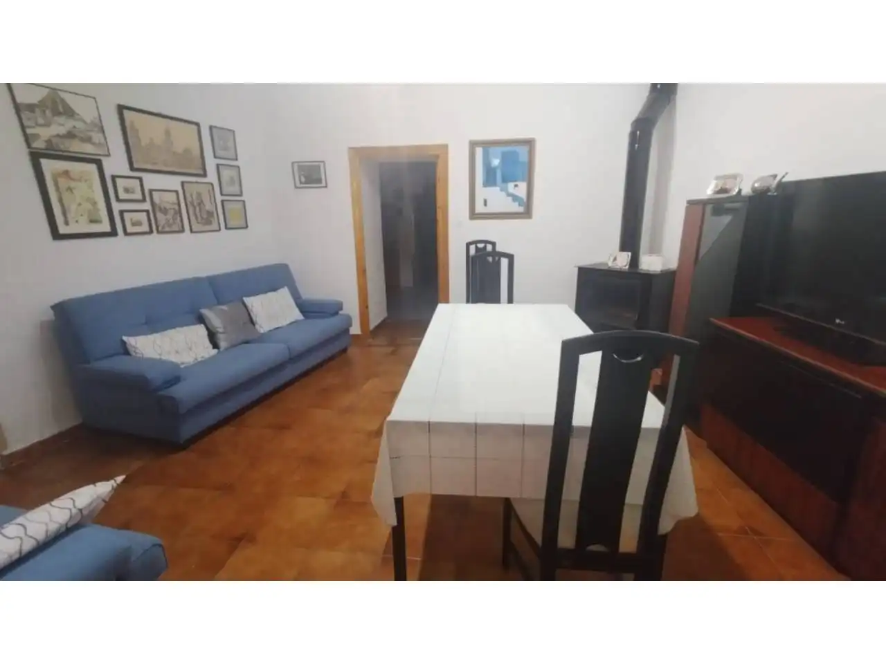 Sala d'estar de Casa o xalet en venda en Benalúa amb Jardí privat