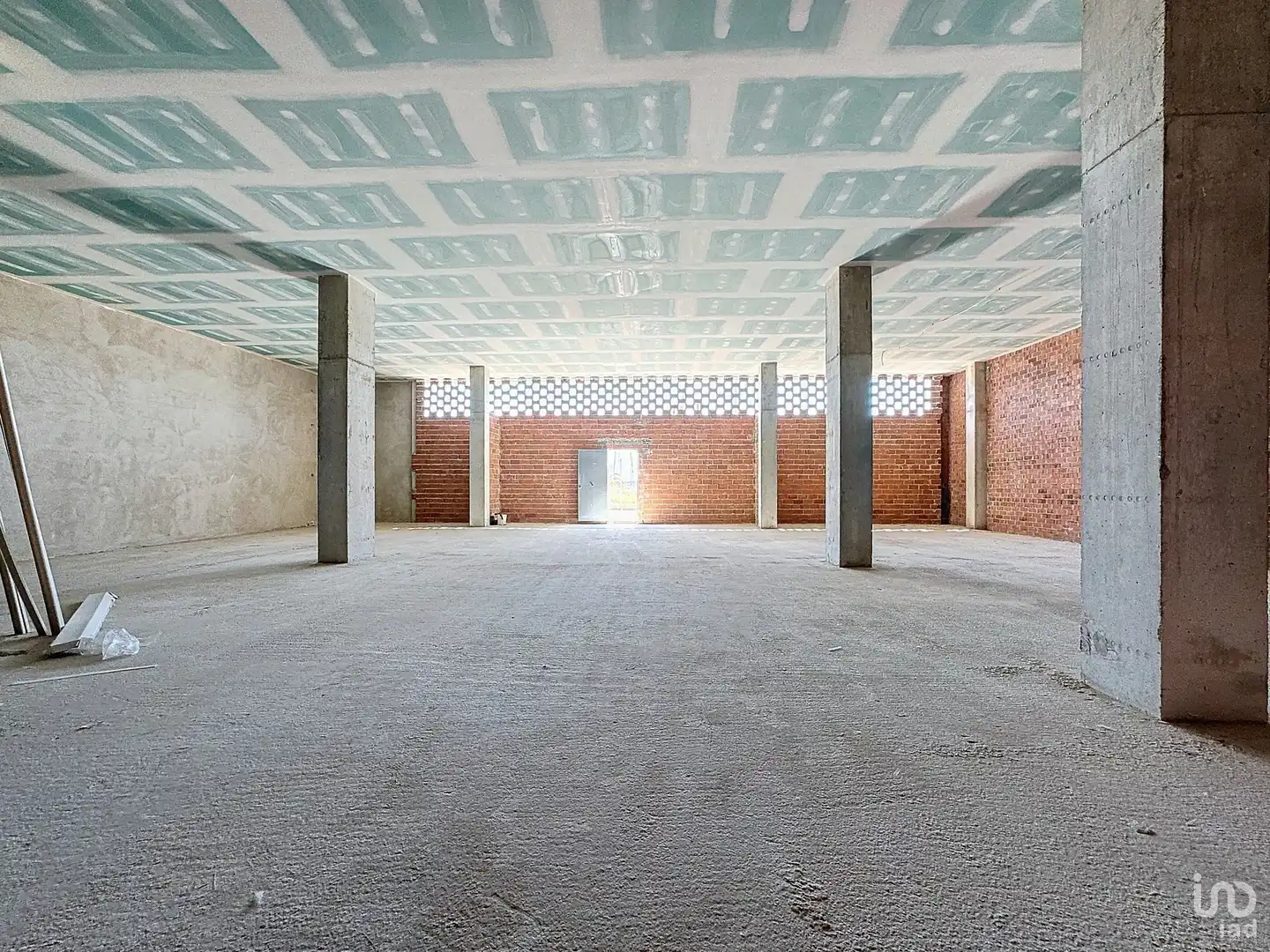 Local comercial en venta en Port, imagen 2