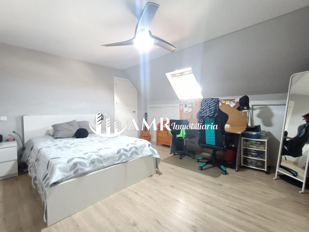 Dormitori de Dúplex en venda en Parla amb Aire condicionat, Calefacció i Parquet