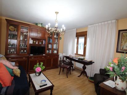 Living room of Flat for sale in Oviedo 