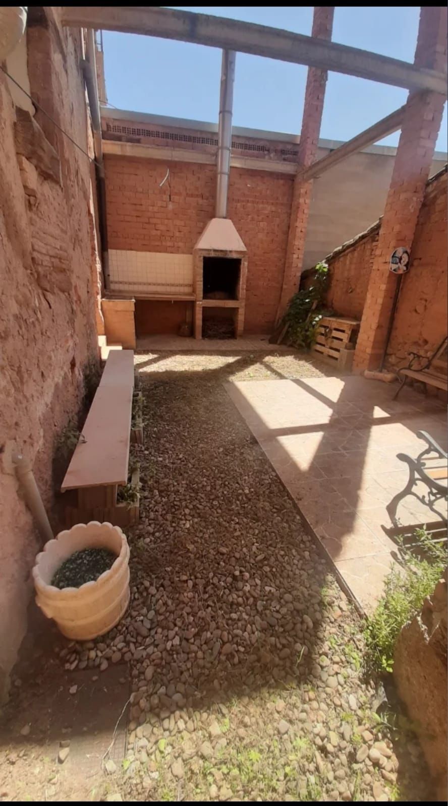 Jardí de Casa o xalet en venda en Arenzana de Abajo amb Calefacció, Terrassa i Traster