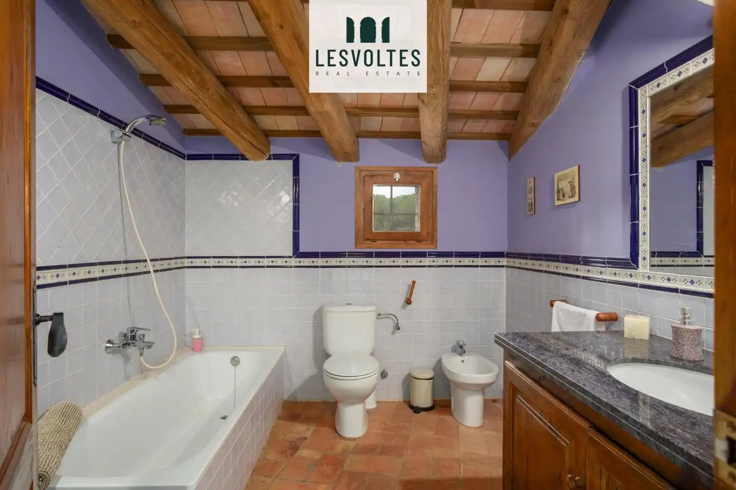 Bathroom of Houses for sale in Rupià  with Air Conditioner, Heating and Private garden