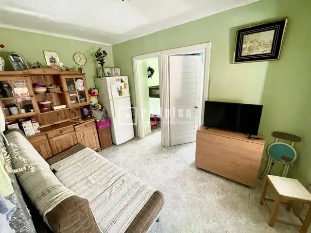 Sala d'estar de Pis en venda en  Madrid Capital