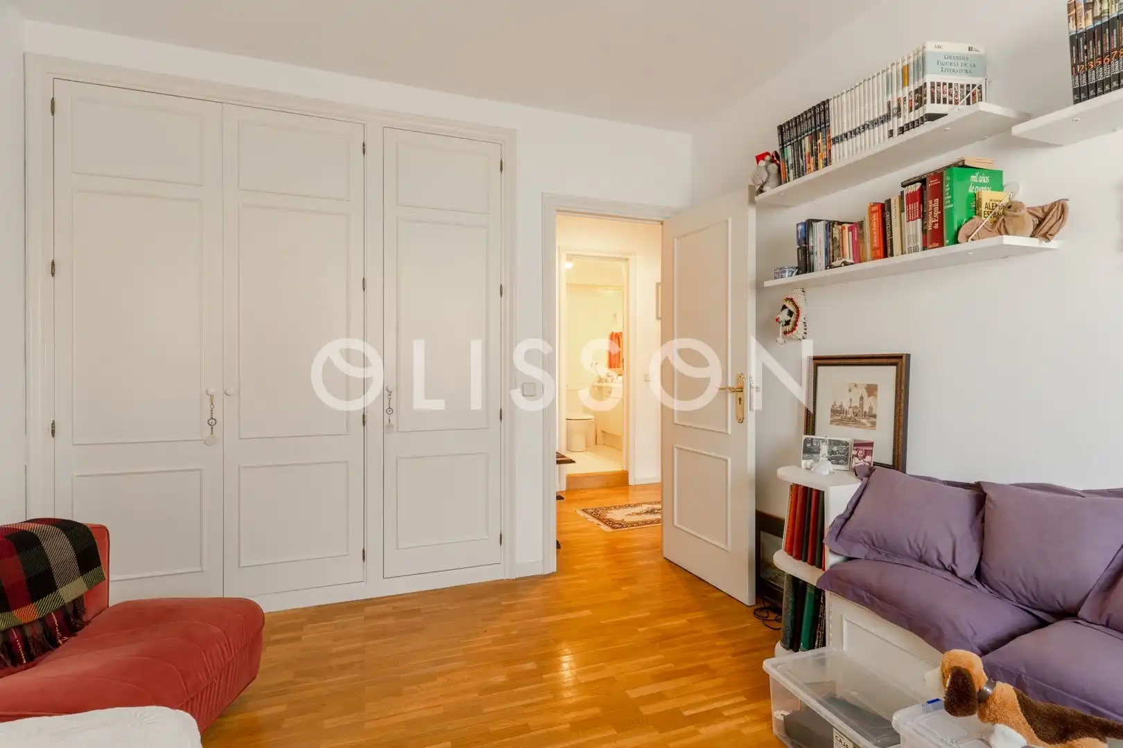 Habitación de Casa o chalet en venta en Madrid con Aire acondicionado, Calefacción y Jardín privado