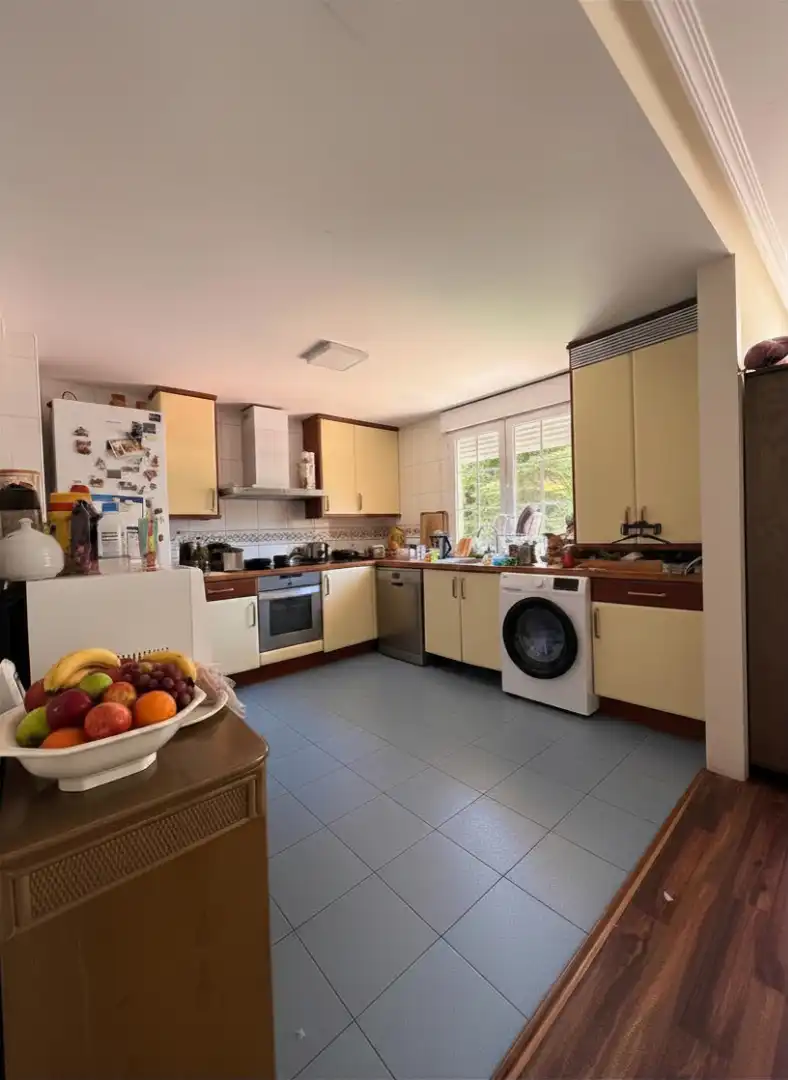 Cocina de Casa o chalet en venta en Torrelodones con Aire acondicionado, Calefacción y Jardín privado