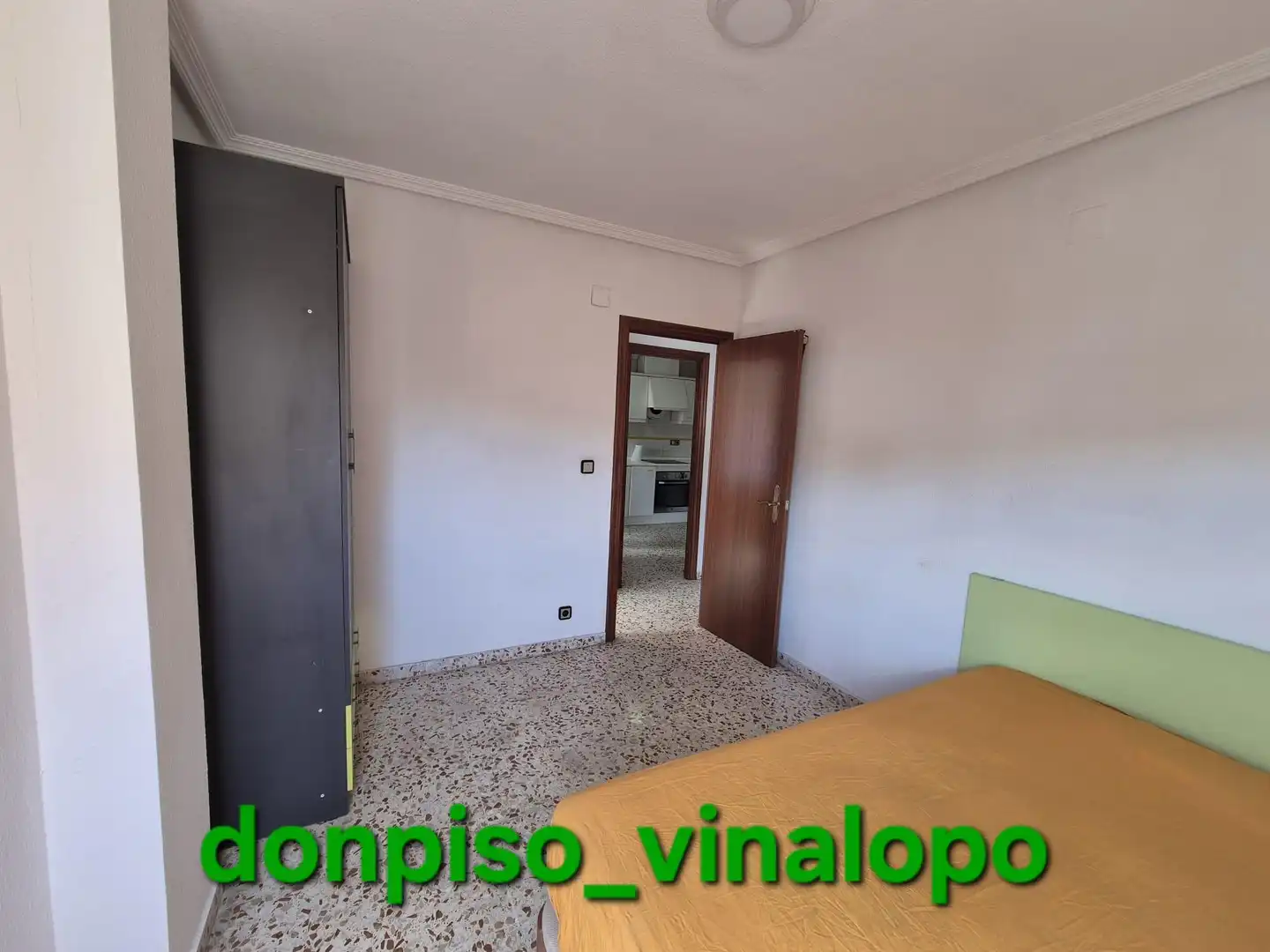 Bedroom of Apartments for sale in Elda  with Air Conditioner and Heating