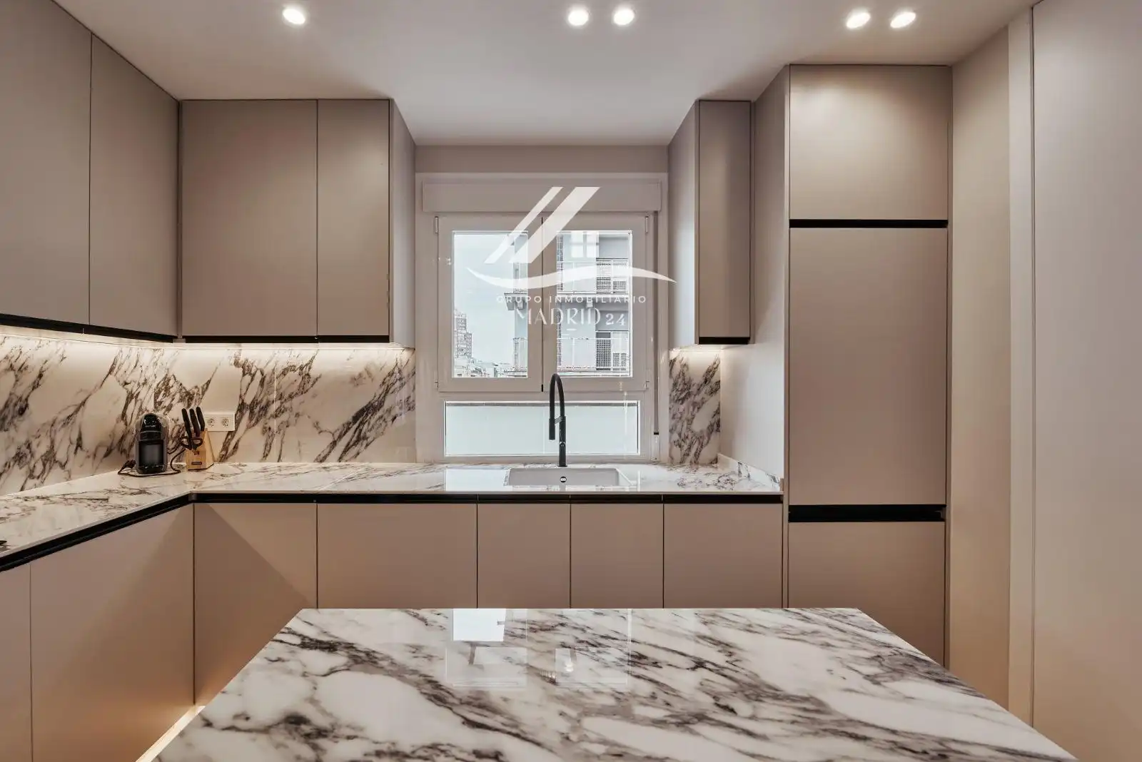Flat with lift for sale in Calle de Maldonado, imagen 12