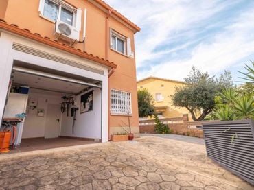Xalet en venda a Platja de Mont-roig