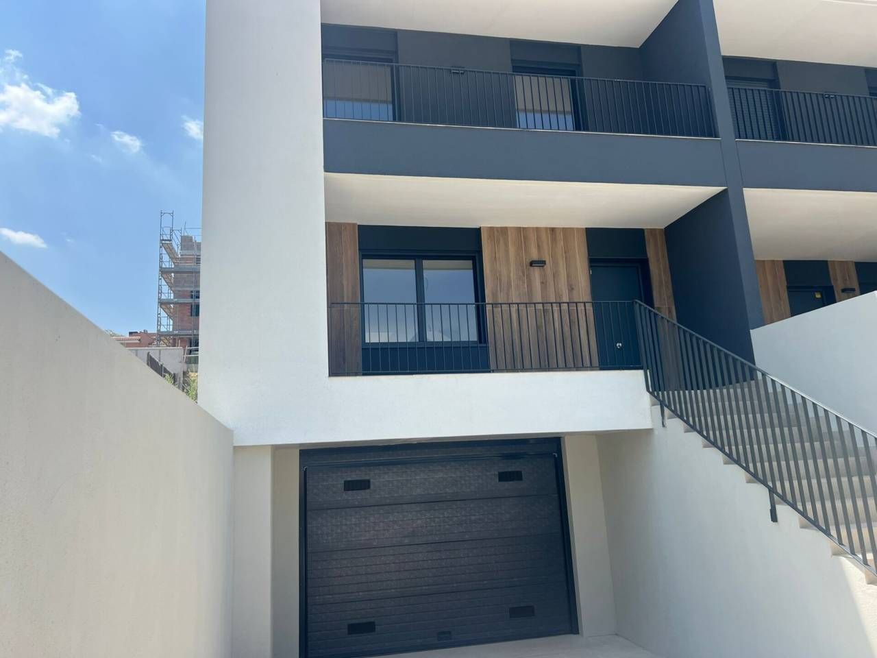 Exterior view of House or chalet for sale in Sant Quirze del Vallès  with Air Conditioner, Heating and Private garden