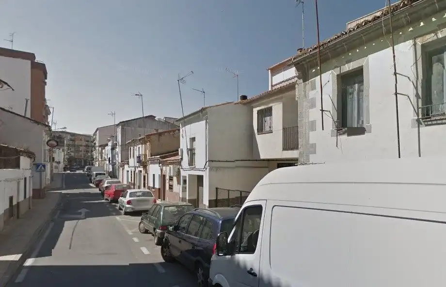 Casa en venta en Miralvalle - Av. Virgen del Puerto - La Data, imagen 3