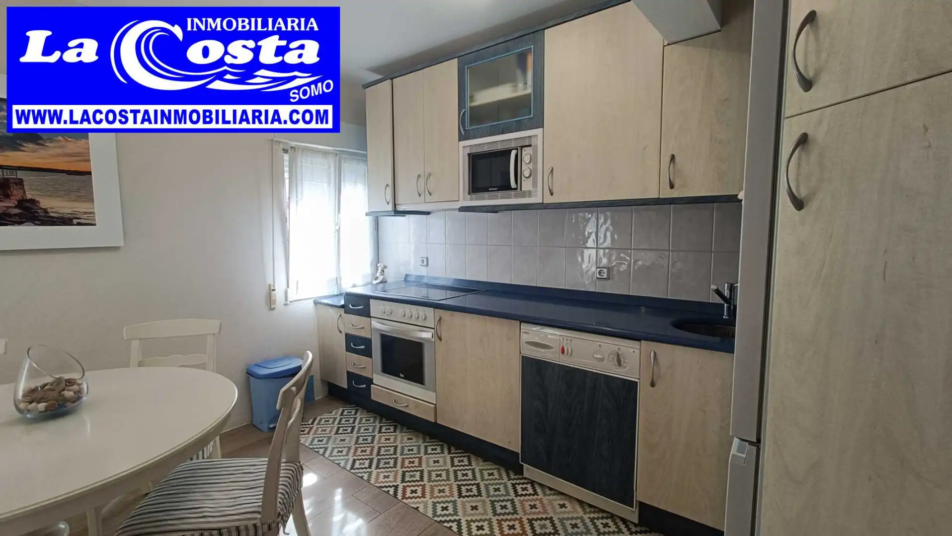 Cocina de Piso en venta en Ribamontán al Mar con Calefacción, Terraza y Horno