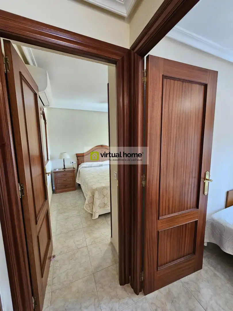 Bedroom of Flat for sale in Benidorm  with Air Conditioner, Terrace and Furnished