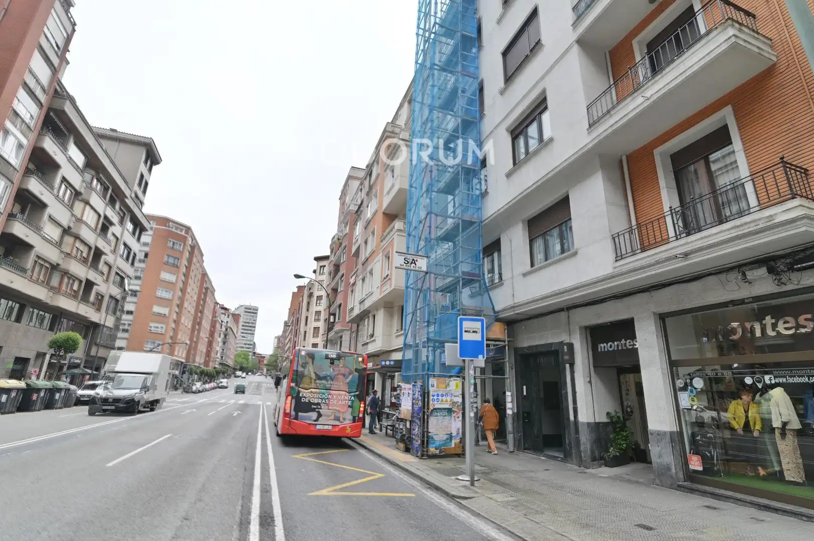 Außenansicht von Wohnung zum Verkauf in Bilbao  mit Heizung, Terrasse und Balkon