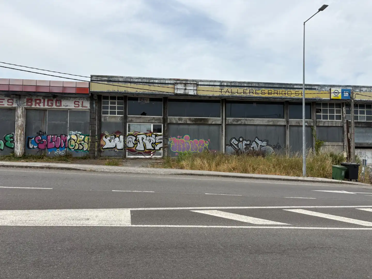 Exterior view of Industrial buildings for sale in Betanzos