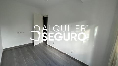 Photo 5 of Flat to rent in Vascongadas, Juan de la Cierva, Madrid