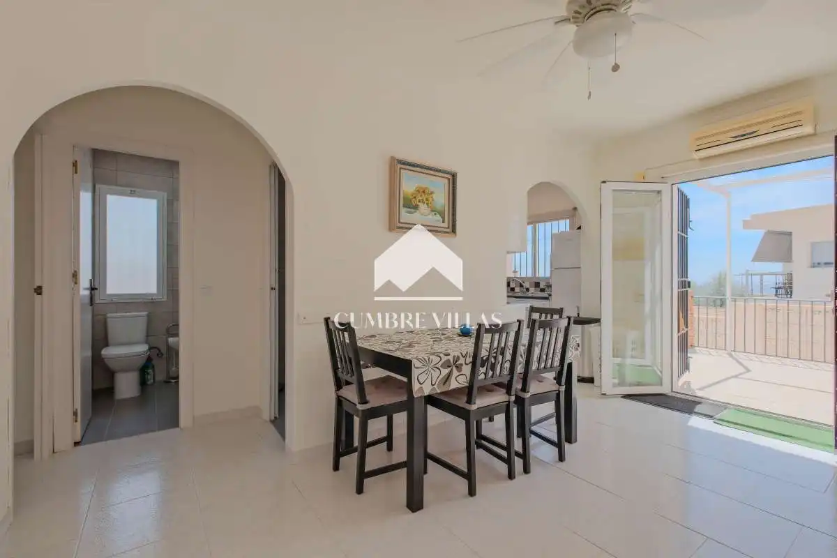 Dining room of Houses for sale in Almuñécar