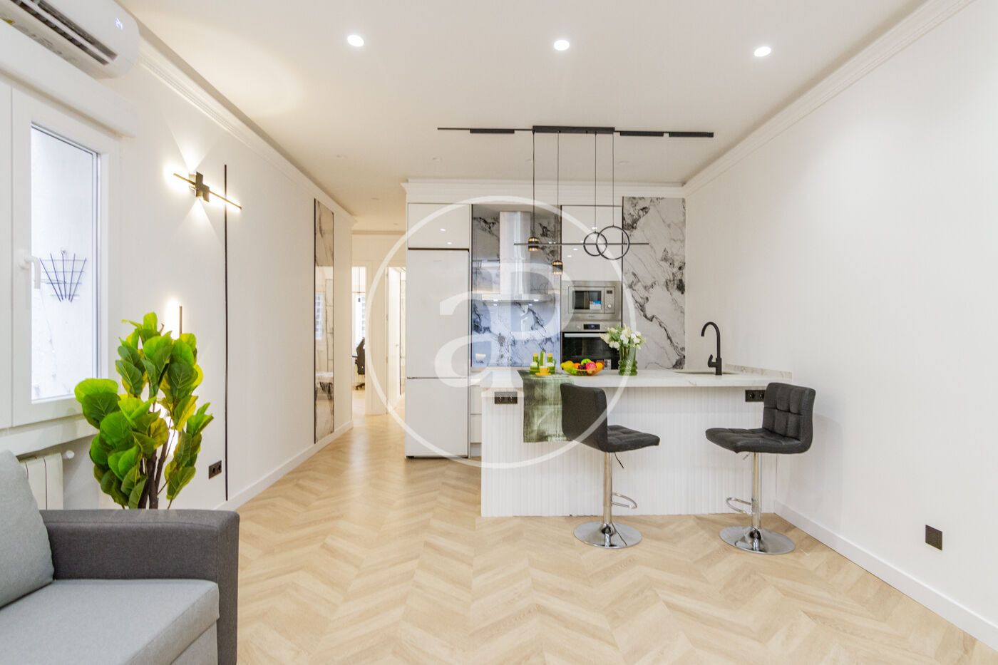 Vista exterior de Piso en venta en  Madrid Capital con Aire acondicionado, Calefacción y Amueblado