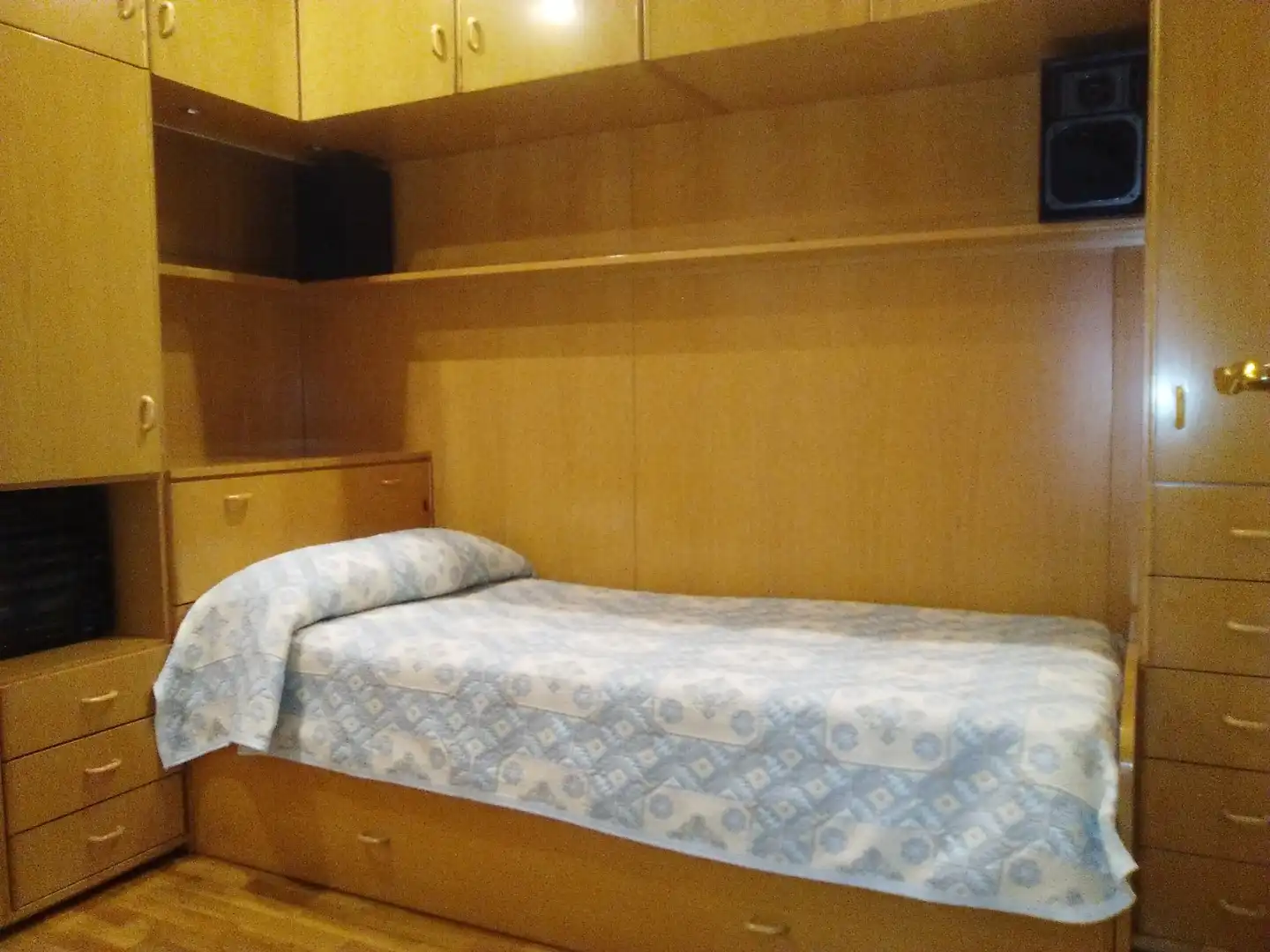 Bedroom of Flat for sale in Cerdanyola del Vallès  with Air Conditioner, Heating and Furnished