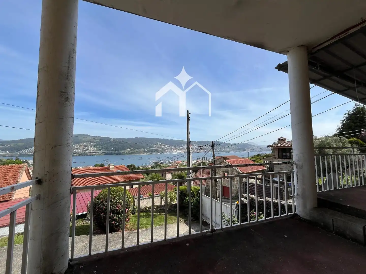 Vista exterior de Casa o chalet en venta en Moaña con Calefacción, Parquet y Terraza