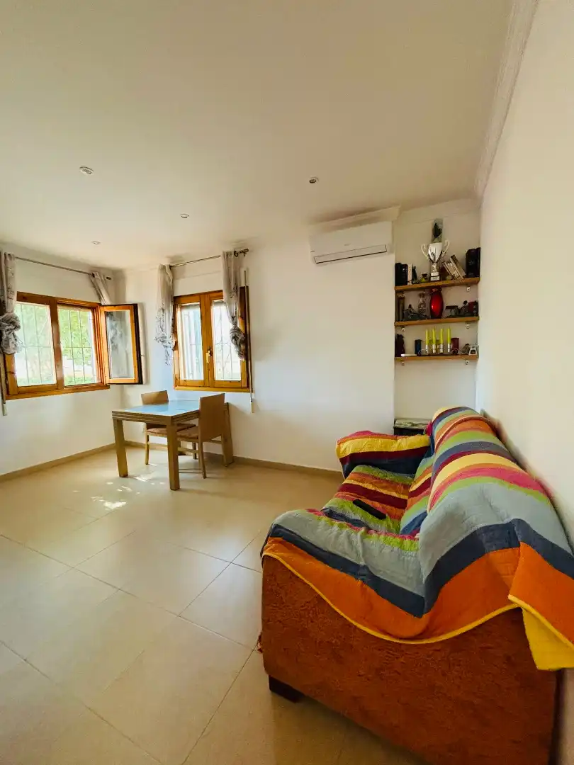 Wohnzimmer von Erdgeschoss zum Verkauf in Dénia mit Klimaanlage, Heizung und Terrasse