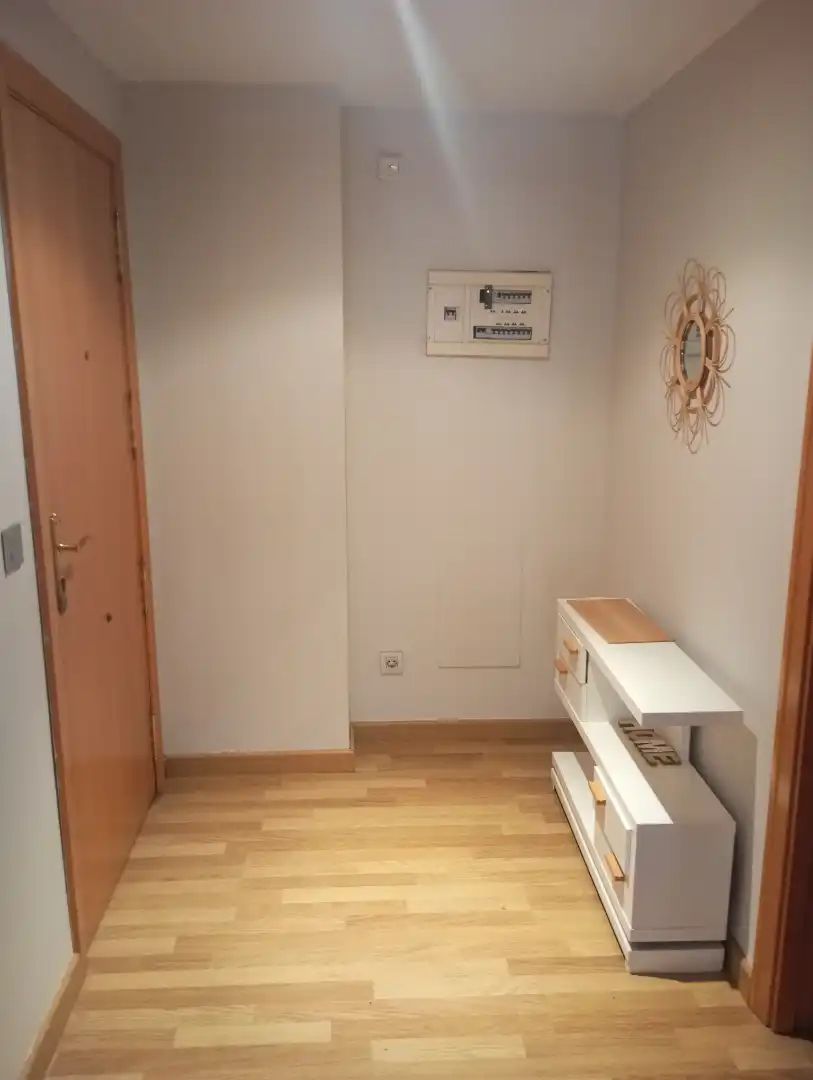 Wohnung zur Miete in La Algaba mit Klimaanlage, Terrasse und Abstellraum
