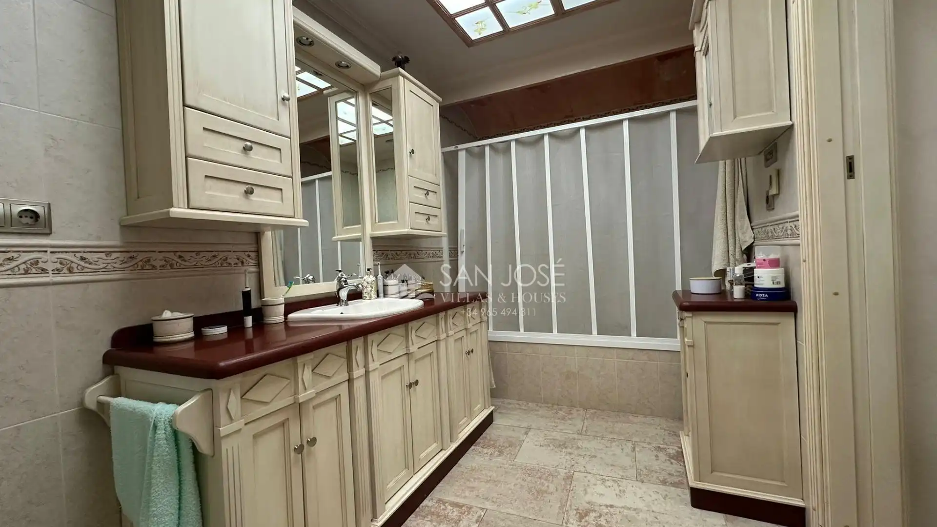 Baño de Casa o chalet en venta en Crevillent con Aire acondicionado, Calefacción y Terraza