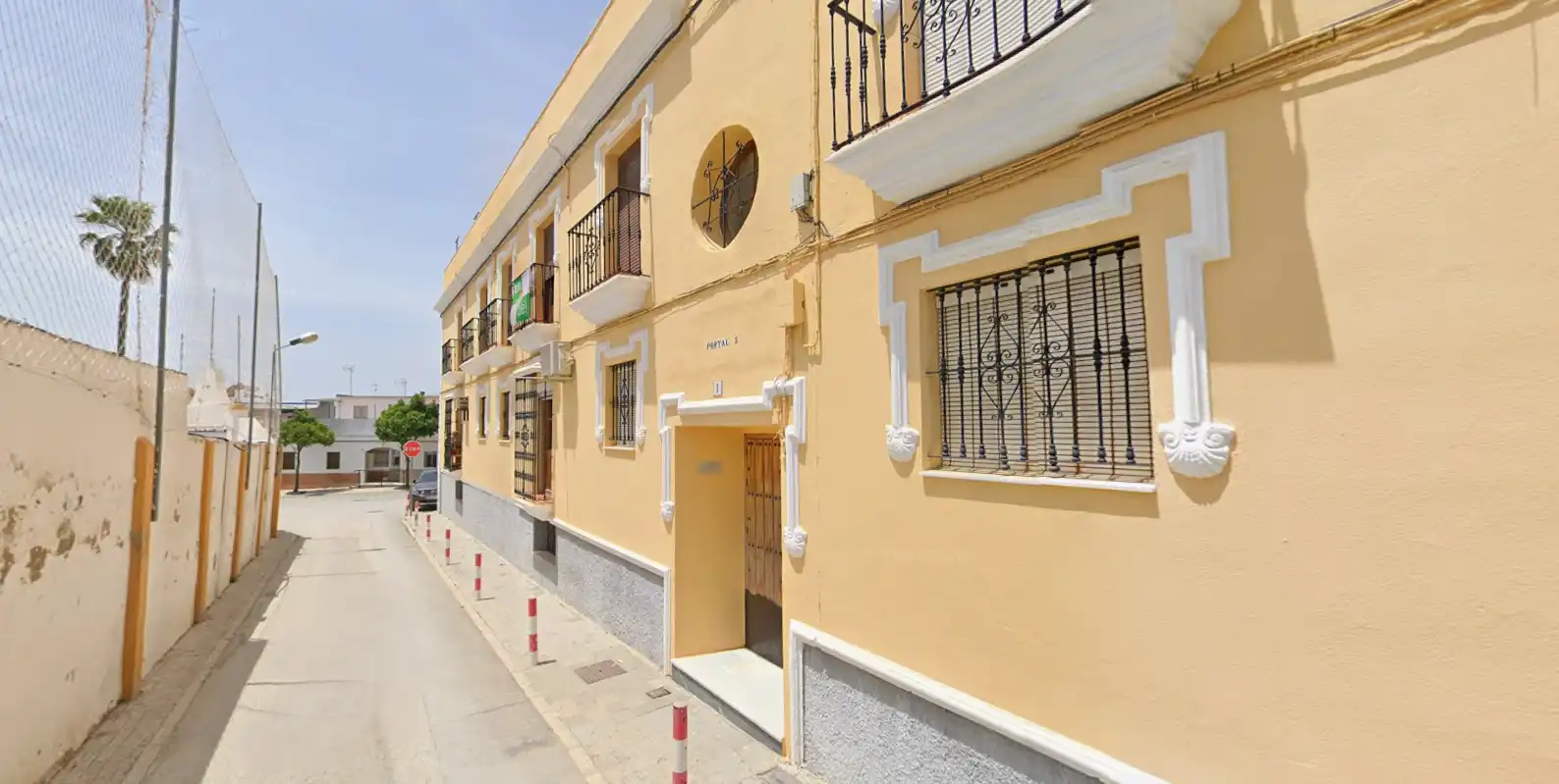 Exterior view of Houses for sale in Lebrija, Sevilla