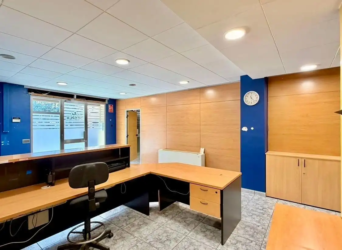 Business premises for sale in Carrer Carrer Hospital, imagen 5
